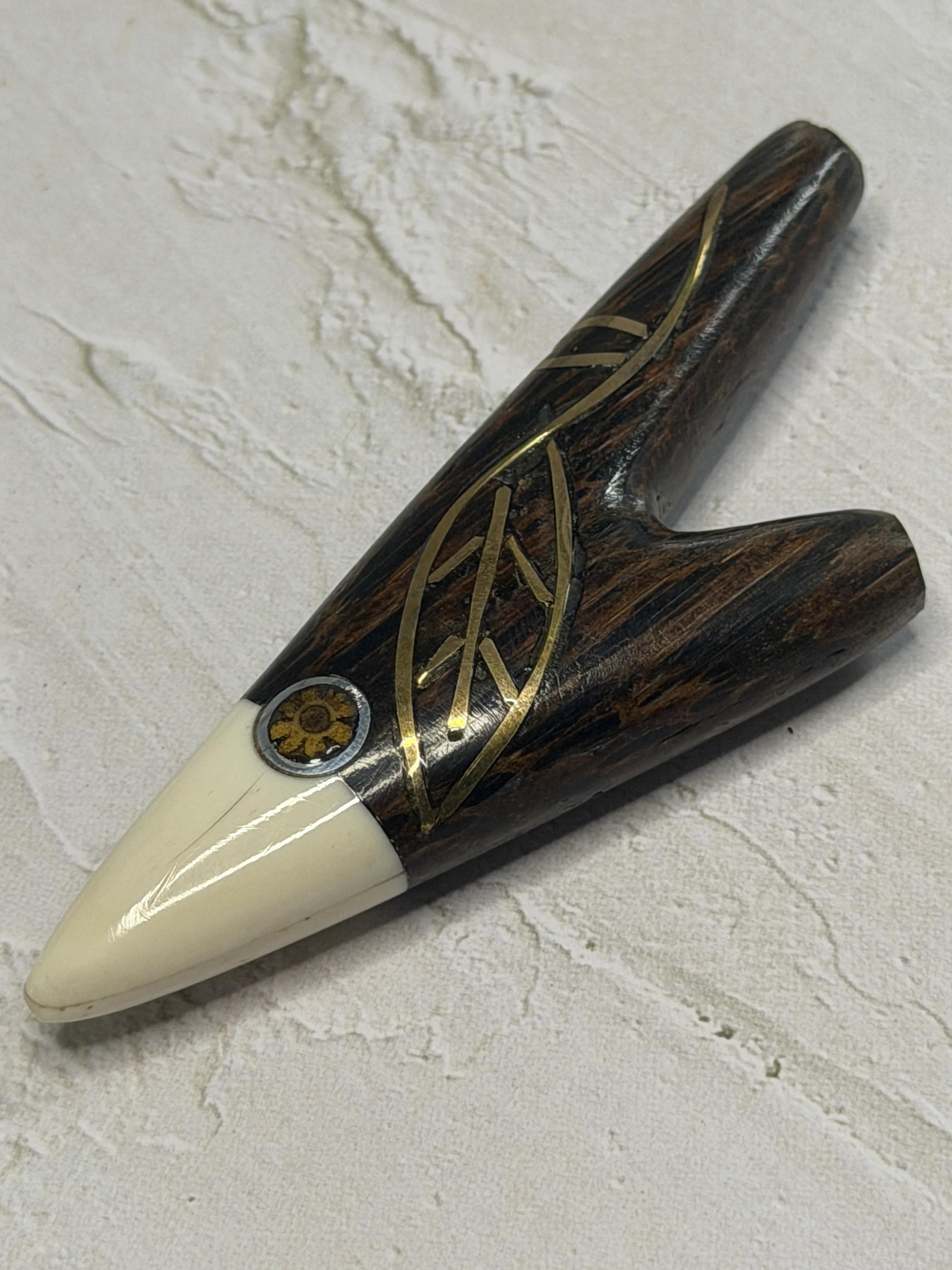 Handcrafted Wooden Kuripe - Image 2