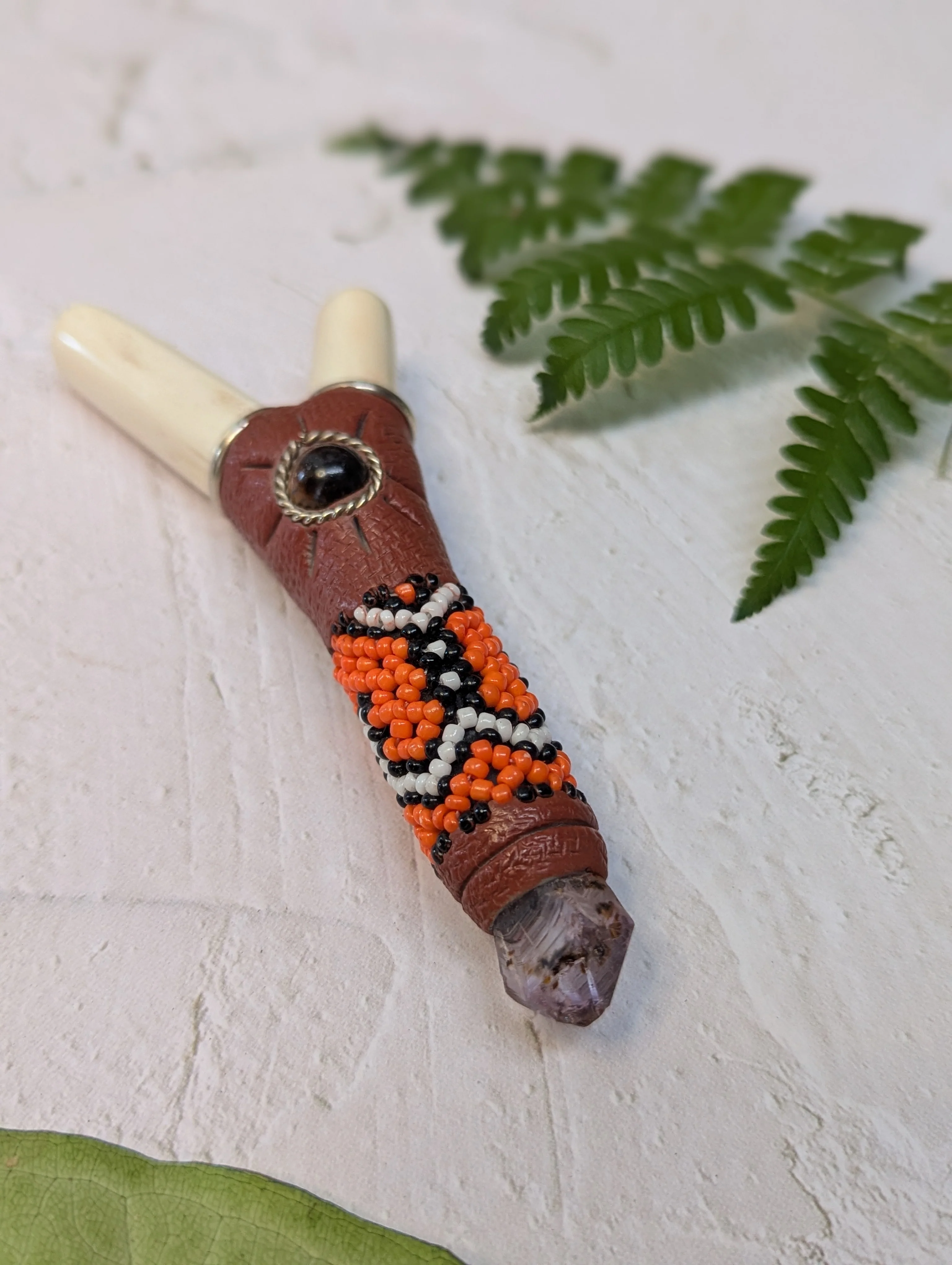 Kuripe Shipibo Llama Bone - Image 4